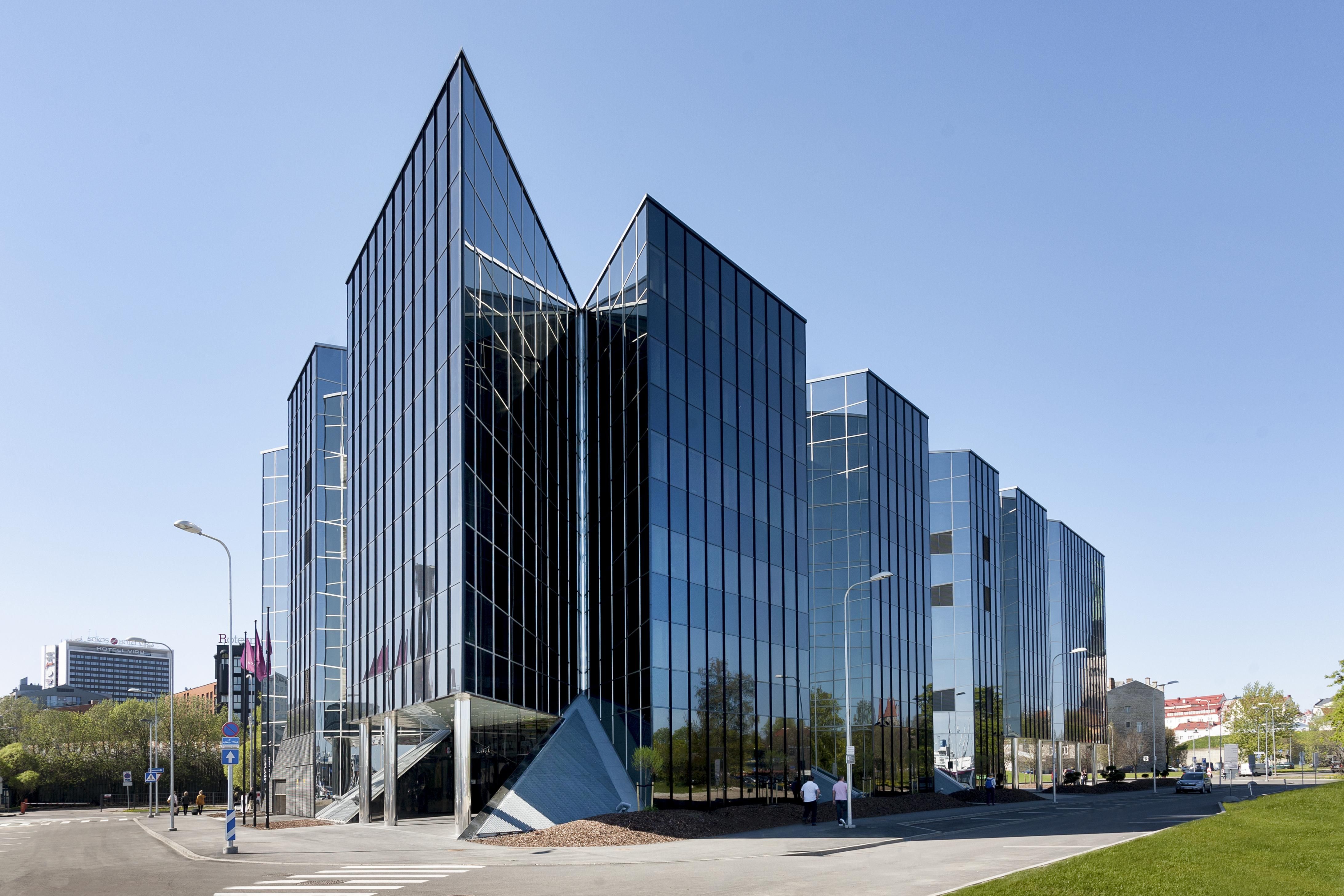 Офісна будівля стала безконтактною: усе через пандемію коронавірусу Офісна будівля стала безконтактною: усе через пандемію коронавірусу