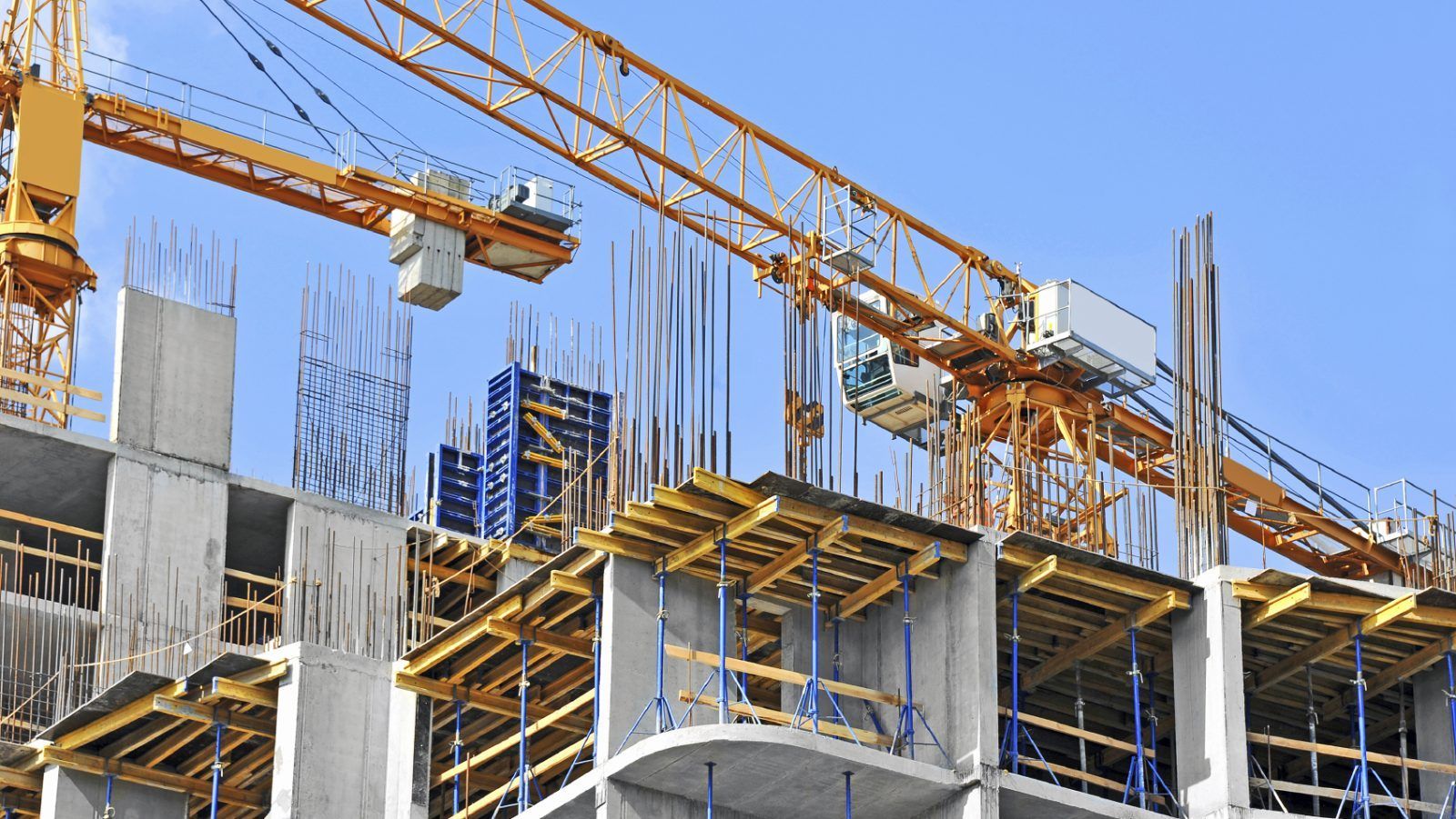 Из-за пандемии прогноз роста стройиндустрии в 2020 году снизился до 0,5% Из-за пандемии прогноз роста стройиндустрии в 2020 году снизился до 0,5%