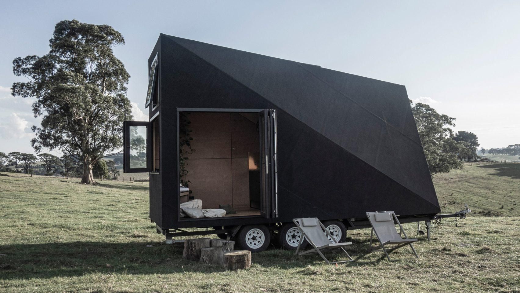 Дерев'яний будинок на колесах, який змінить ваше уявлення про життя в дорозі – фото 