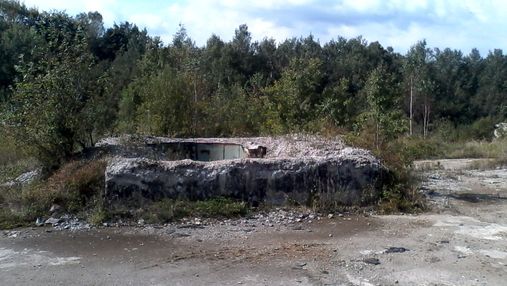 Апартаменти в підземеллі: на Прикарпатті продають старий бункер на 2,5 тисячі квадратних метрів 