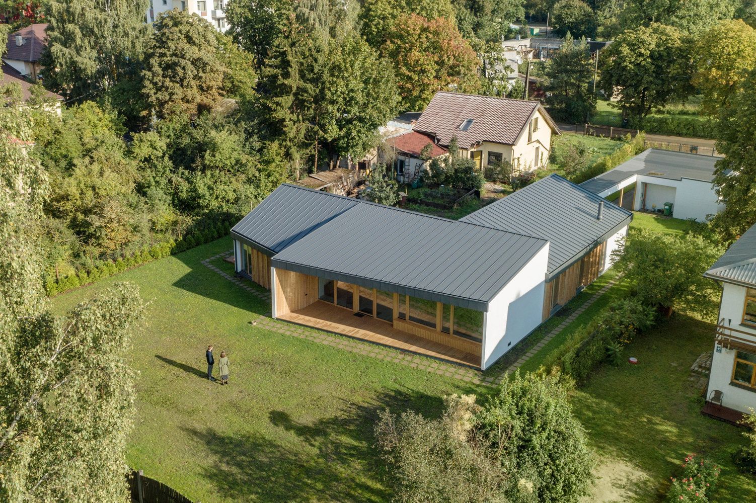 Будинок з чотирма дахами: приклад відмінно організації простору з Латвії: фото