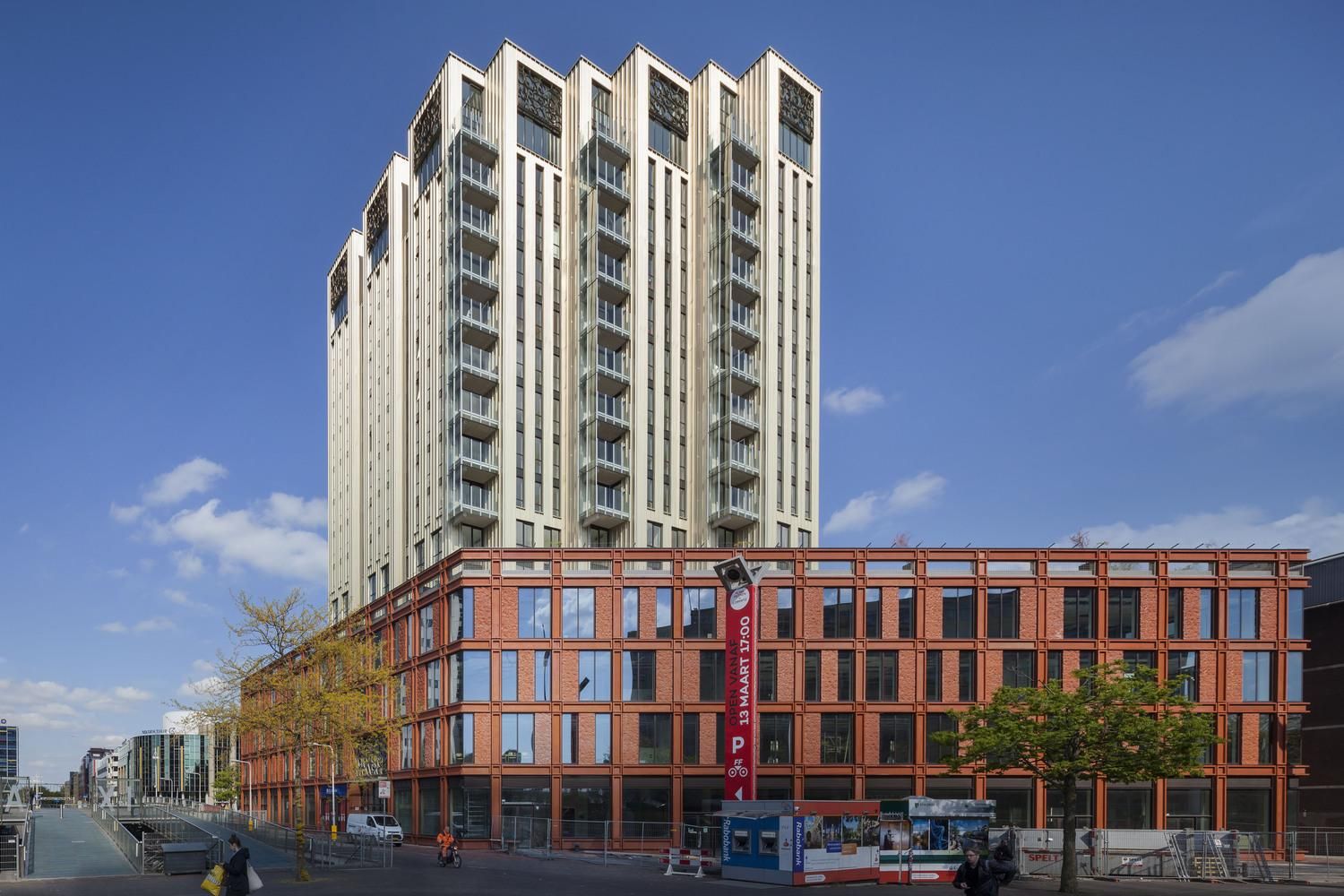 Две башни и дом-плинтус: впечатляющая архитектура в Нидерландах: фото Две башни и дом-плинтус: впечатляющая архитектура в Нидерландах: фото