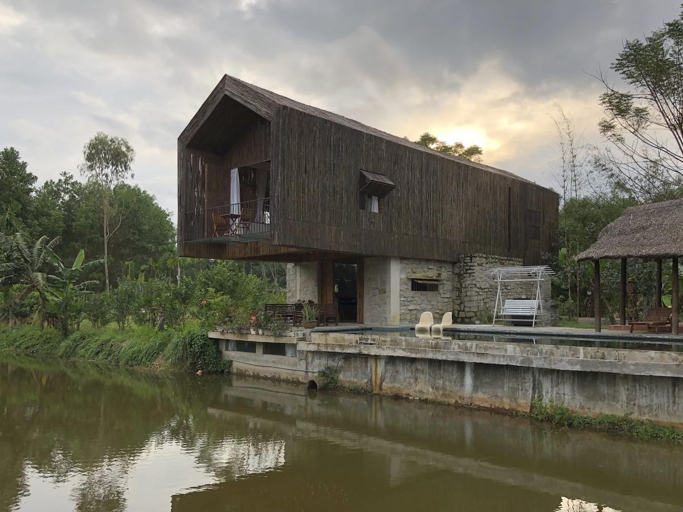 Без металу, скла та кераміки: у В'єтнамі побудували унікальний будинок – фото 