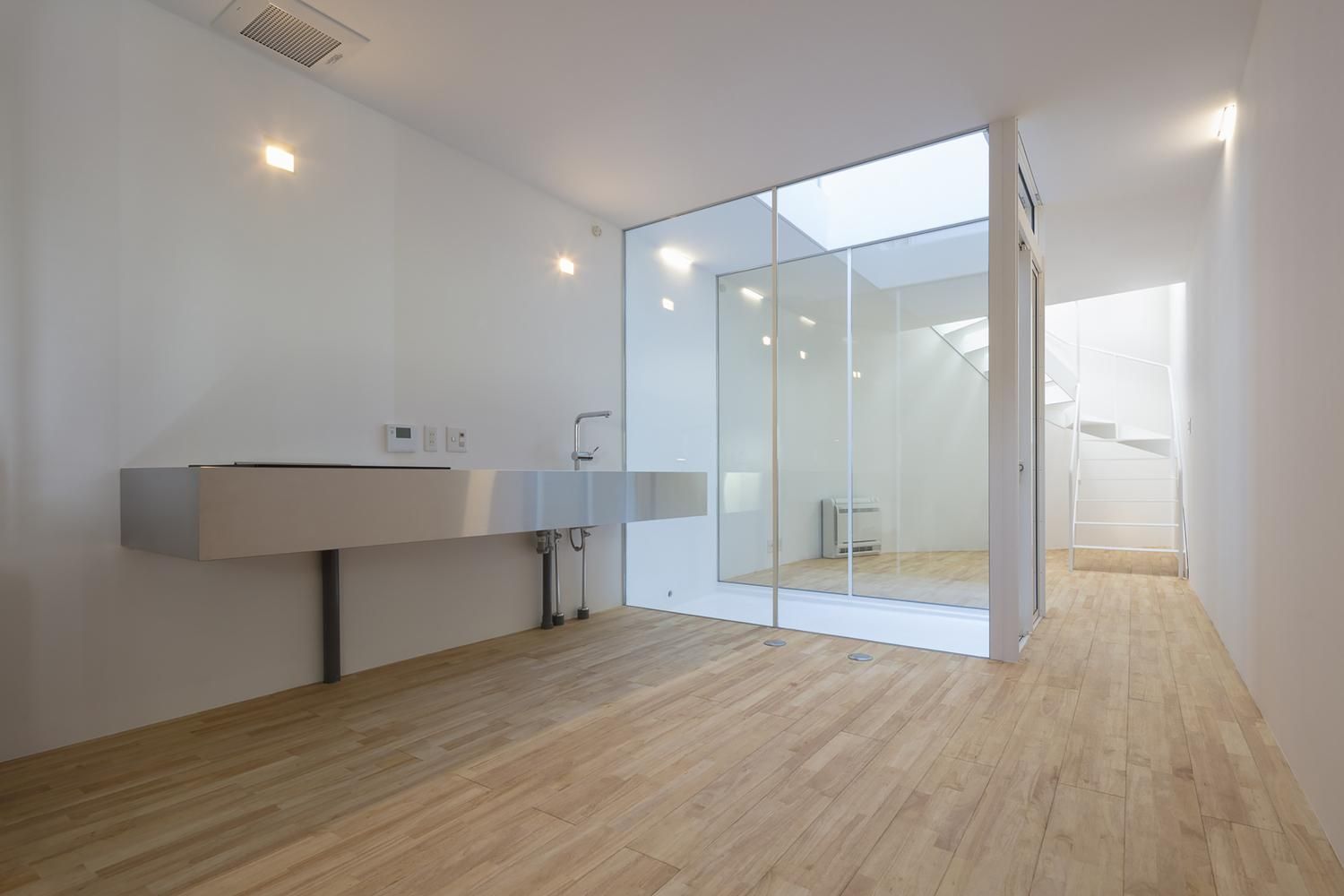 Дом без окон: футуристическое жилье построили в центре Токио – фото Дом без окон: футуристическое жилье построили в центре Токио – фото