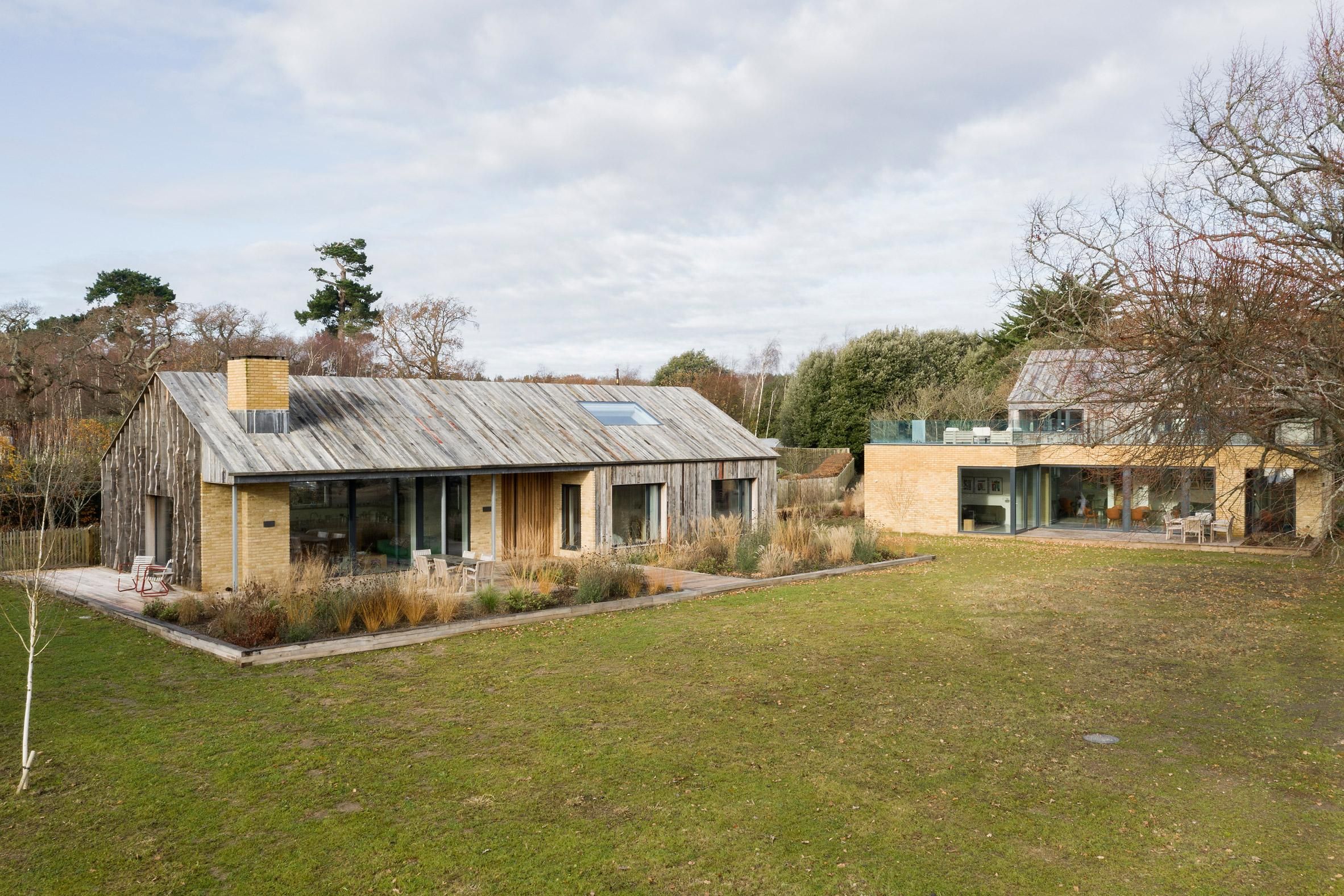 Избушка Грута: особенности экологического дома из вторсырья в Англии – фото
