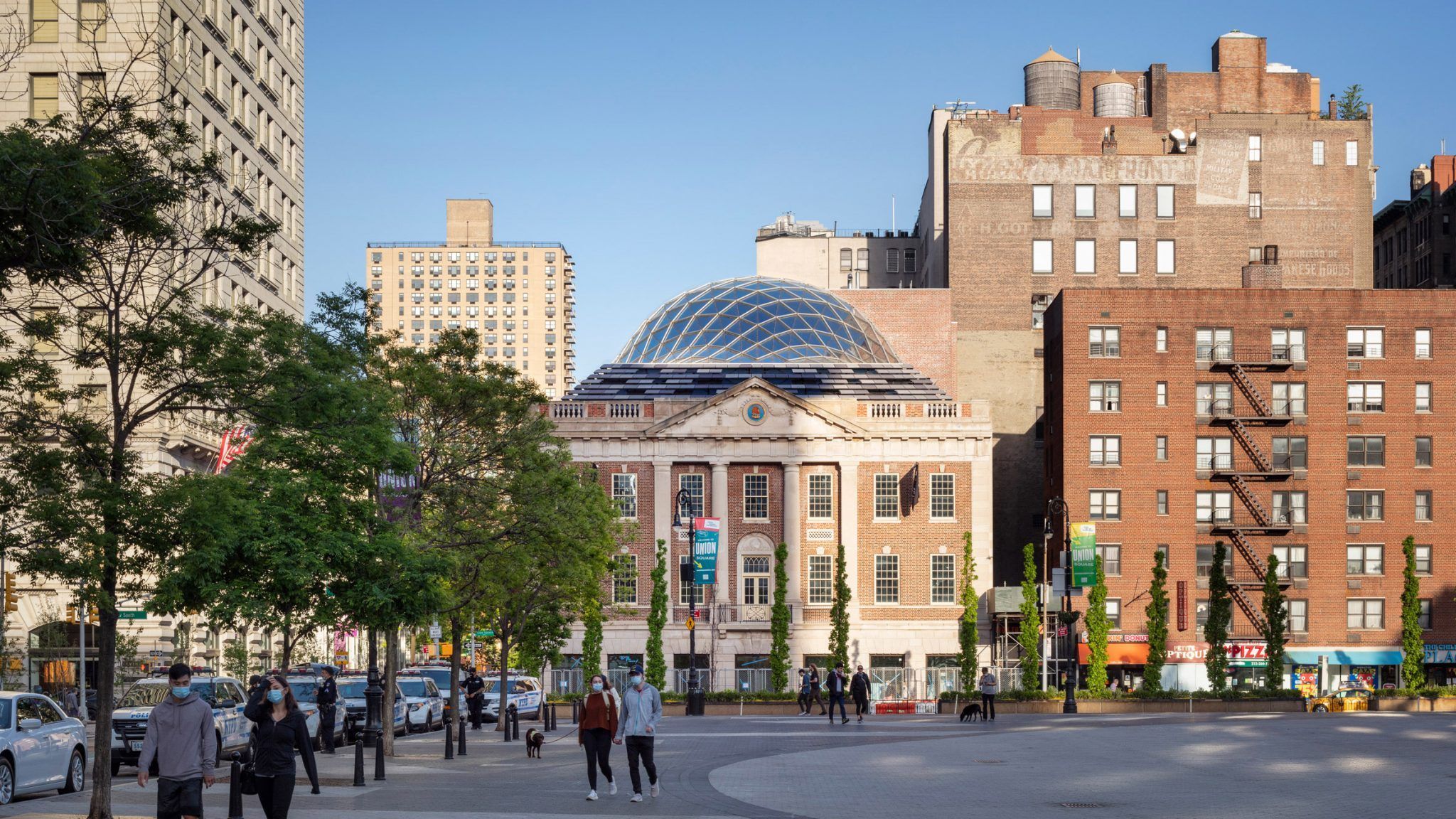 Крыша-черепаха: в Нью-Йорке сделали ремонт знакового для индейцев здания – фото Крыша-черепаха: в Нью-Йорке сделали ремонт знакового для индейцев здания – фото