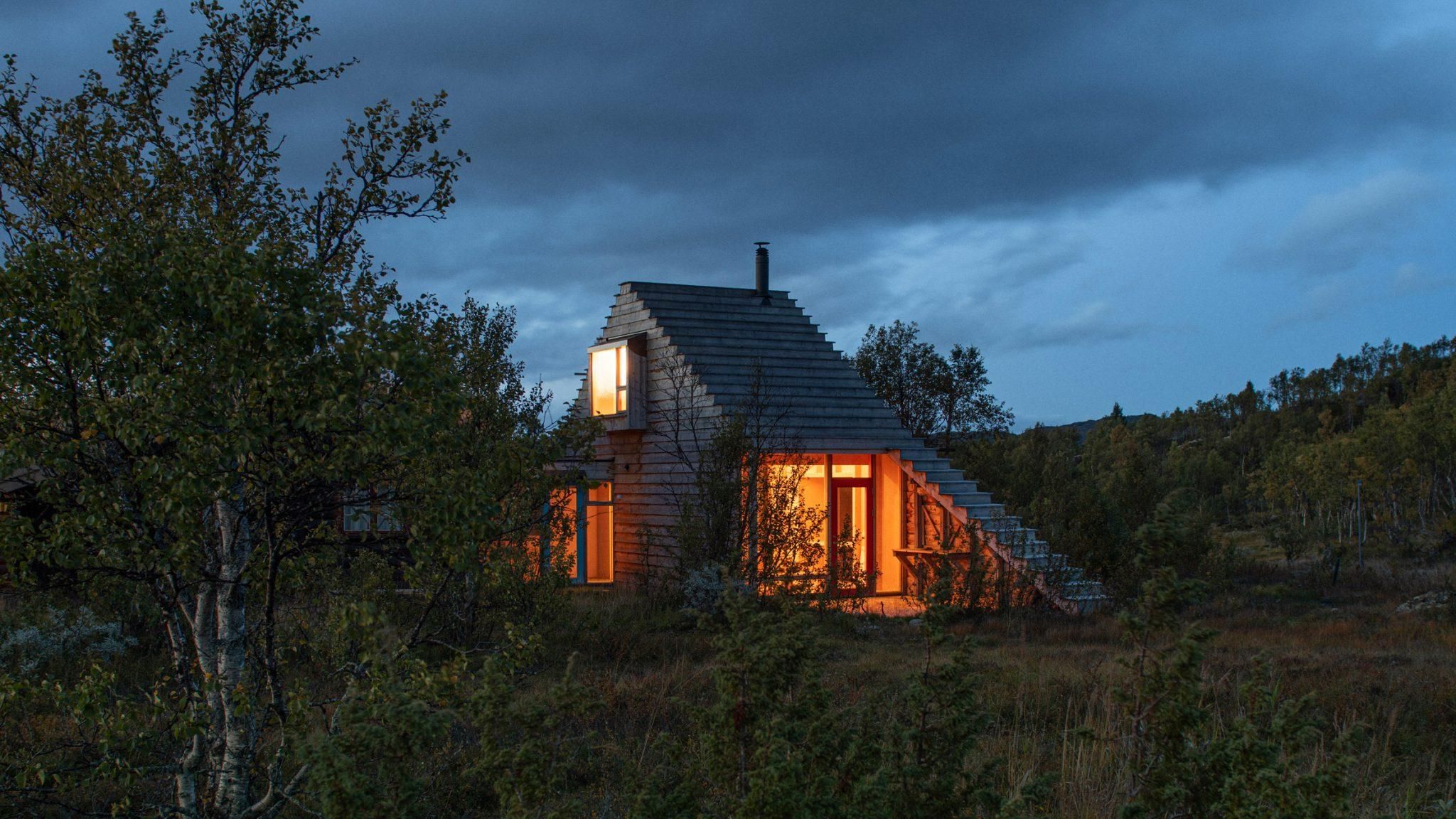 У вигляді лижної траси: в Норвегії побудували цікавий будиночок – фото 