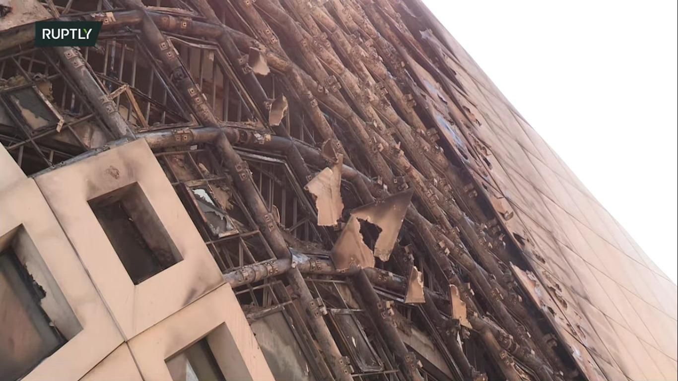 Полтора месяца спустя: в Бейруте горело здание, которое проектировала Заха Хадид – видео