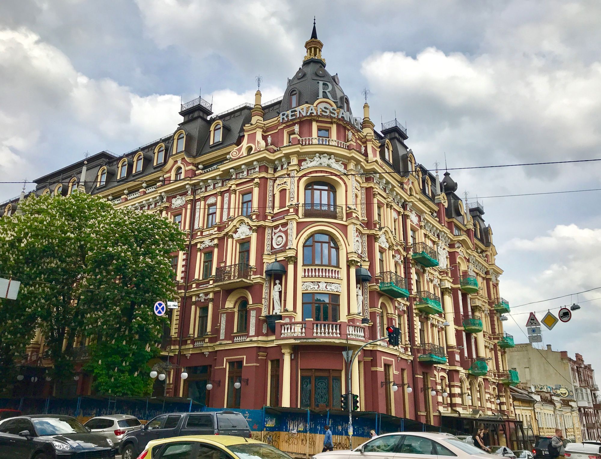 Красивые дома Киева, список – необычная архитектура, фото зданий
