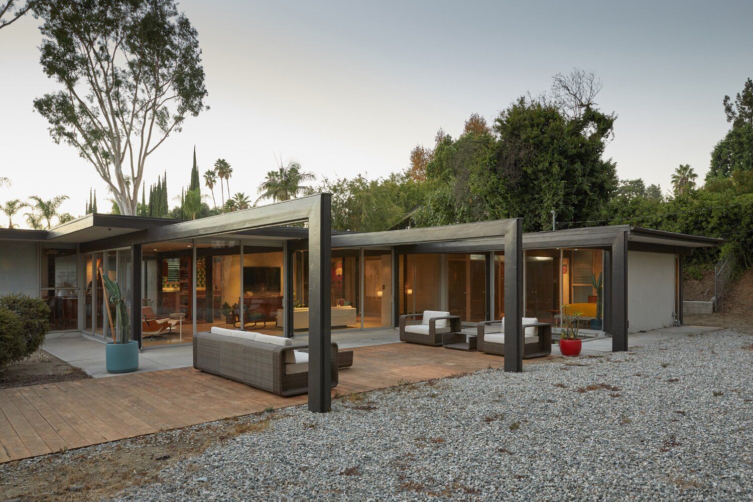 За 1 миллион долларов: в США на продажу выставили дом-паук – фото За 1 миллион долларов: в США на продажу выставили дом-паук – фото