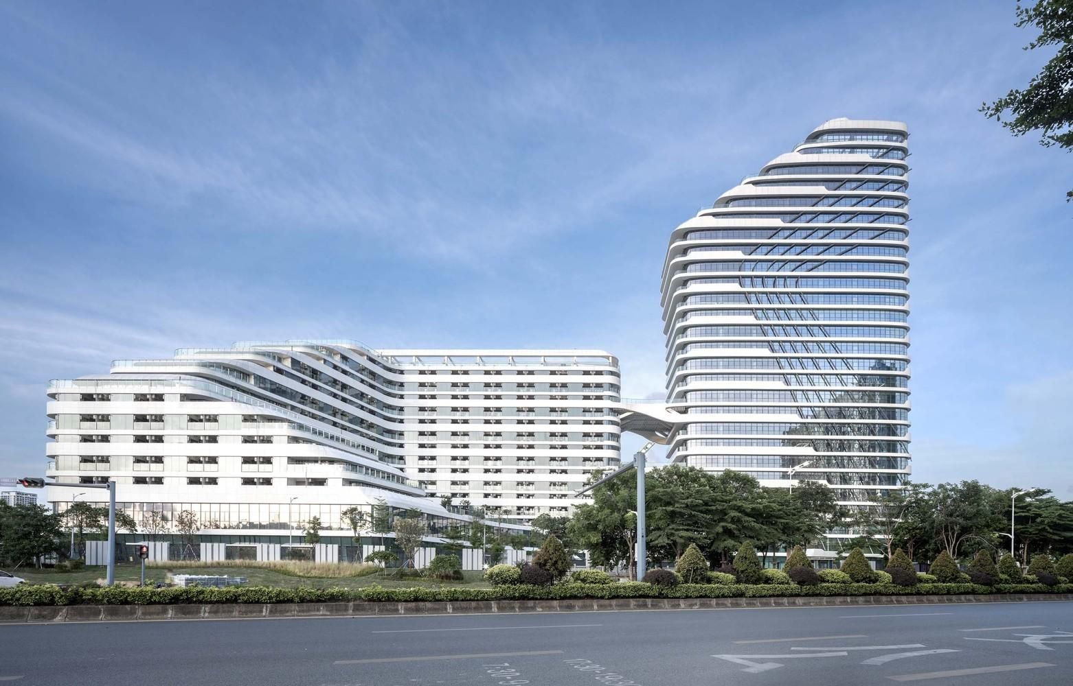 Руйнує усі стандарти: футуристичне депо для вагонів метро відкрили у Китаї – модерні фото Руйнує усі стандарти: футуристичне депо для вагонів метро відкрили у Китаї – модерні фото