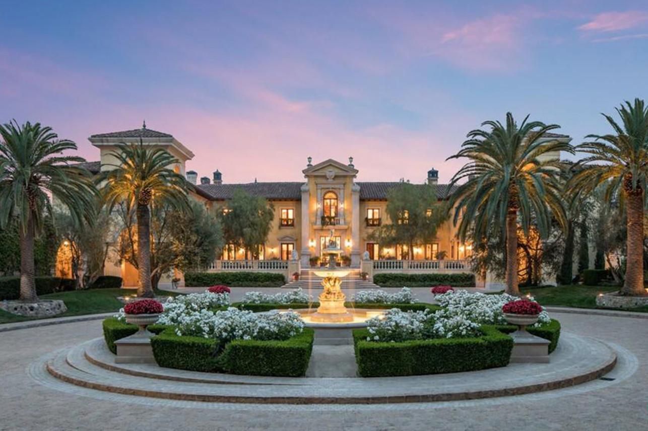 Самый дорогой дом Америки выставили на аукцион: цена и фото роскошного имения