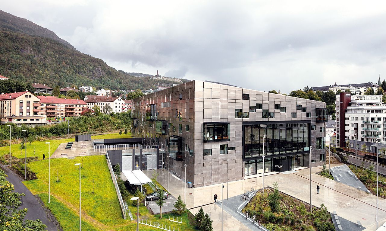 Класика сучасності: фото вражаючого місця, де навчатимуться художники в Норвегії Класика сучасності: фото вражаючого місця, де навчатимуться художники в Норвегії