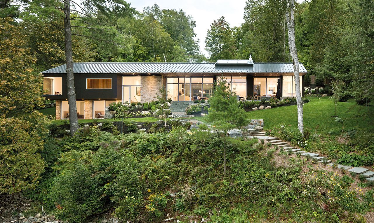 Уют у озера: фото невероятного семейного дома в Канаде