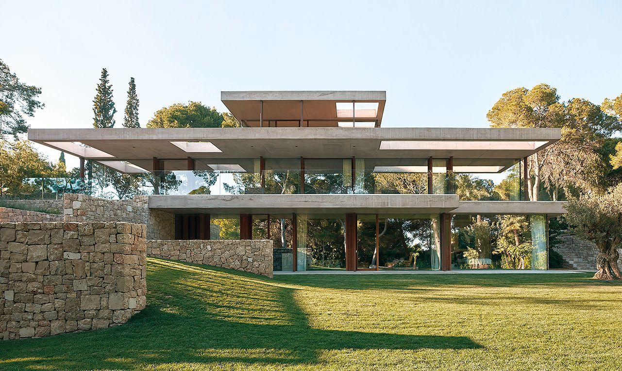 Середземноморська вишуканість з виглядом на сосни: варіант чудового будинку з Іспанії Середземноморська вишуканість з виглядом на сосни: варіант чудового будинку з Іспанії