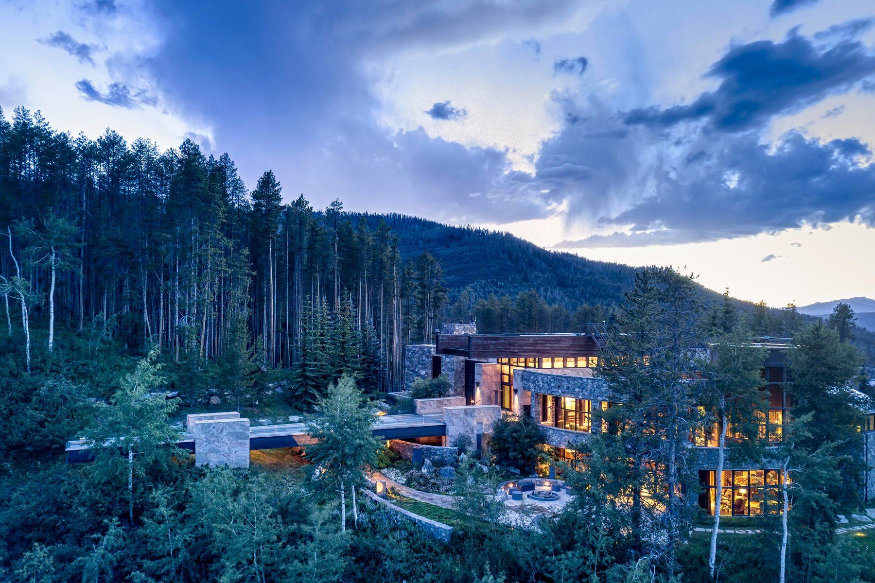 Казковий ліс та вишуканий дім: як виглядає мрія відлюдника за 78 мільйонів доларів
