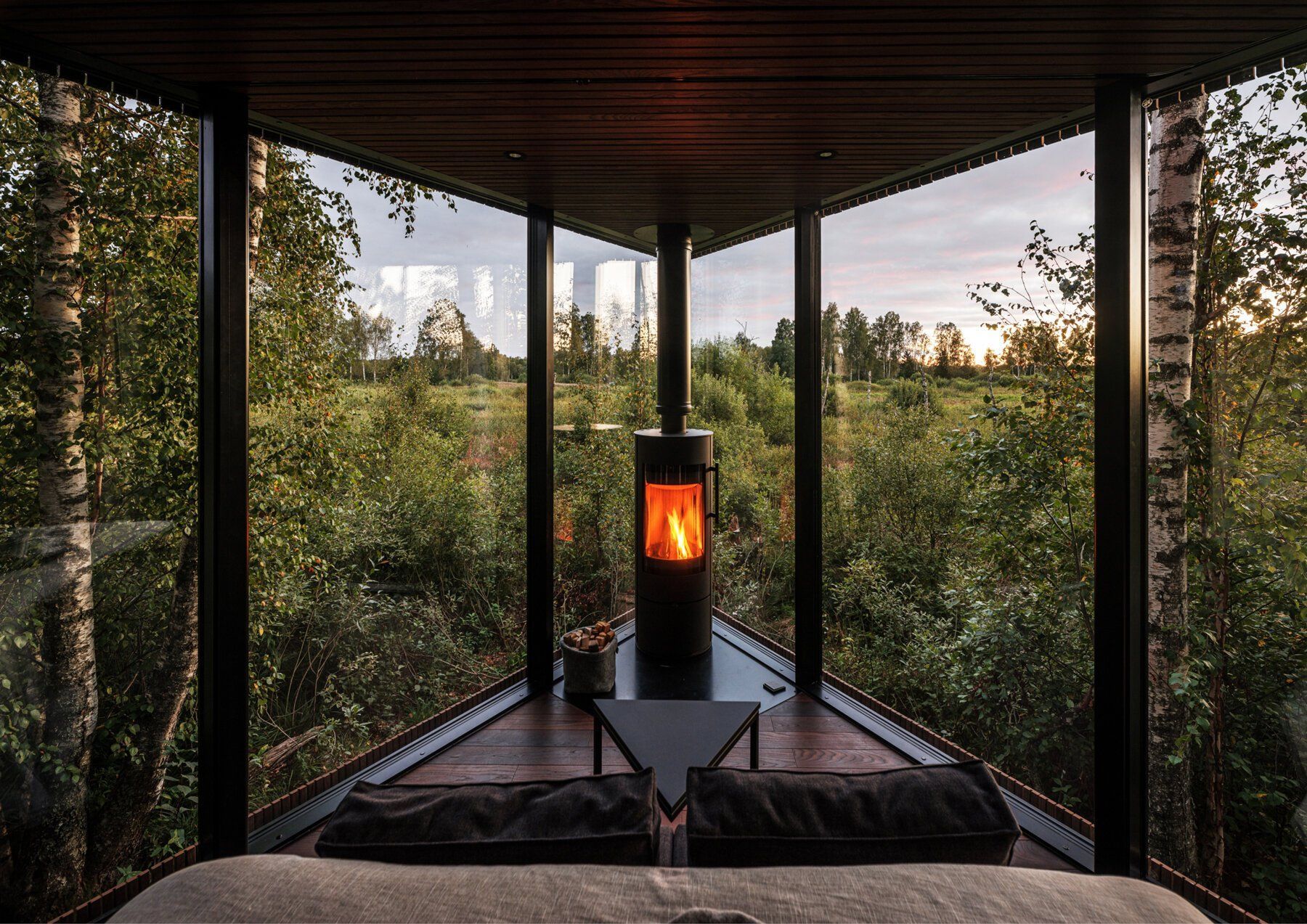 Удивительная искра эстонского леса: как выглядит микроотель, в котором хочется остаться навсегда Удивительная искра эстонского леса: как выглядит микроотель, в котором хочется остаться навсегда