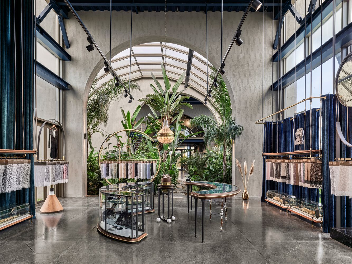 Робота мрії: Antik Dantel створив офіс, який не захочеться покидати – дивовижні фото Робота мрії: Antik Dantel створив офіс, який не захочеться покидати – дивовижні фото