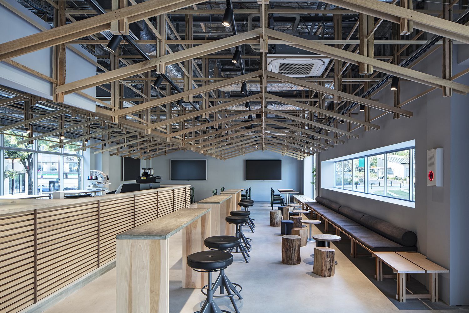 Комфорт та натхнення: як має виглядати кафе для роботи Комфорт та натхнення: як має виглядати кафе для роботи