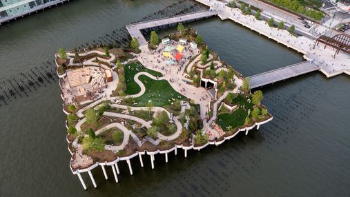 Украшение Манхэттена: В Нью-Йорке открыли удивительный островок для социальной активности 