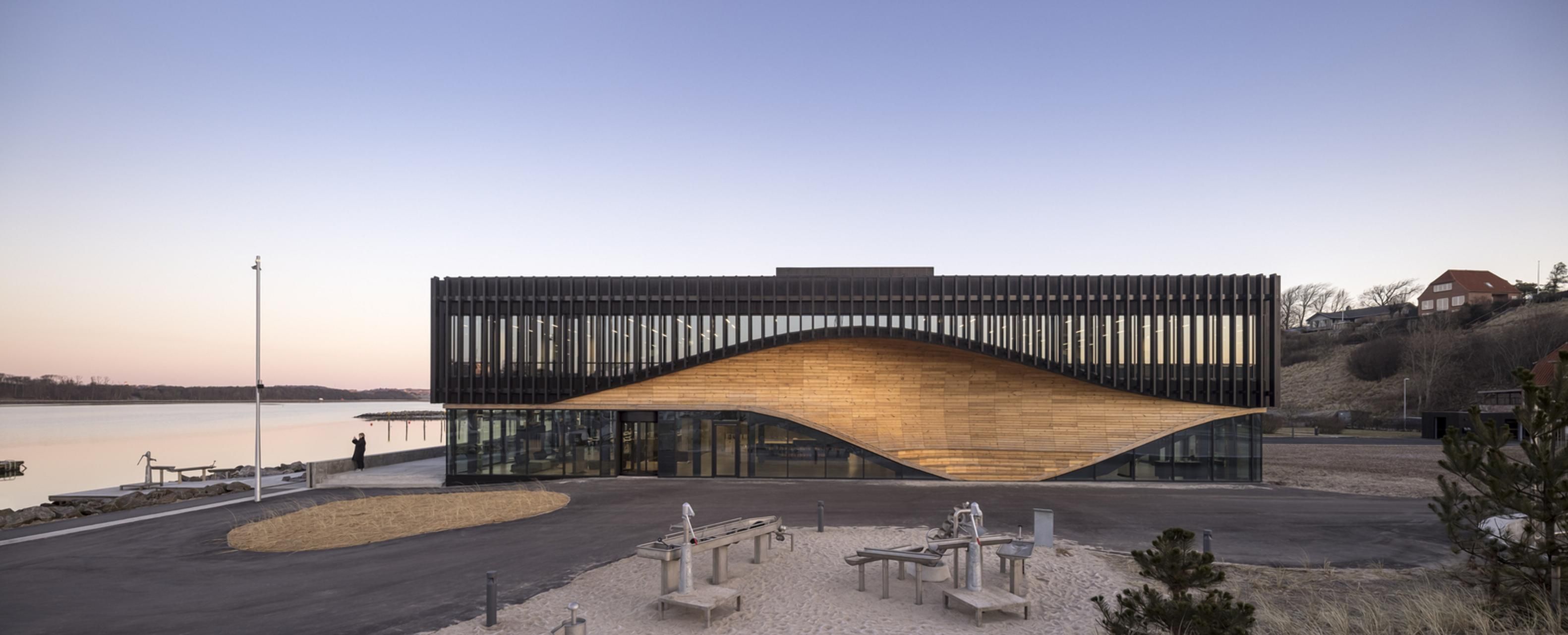 Положительные изменения: невероятный дизайн климатического центра в Дании 