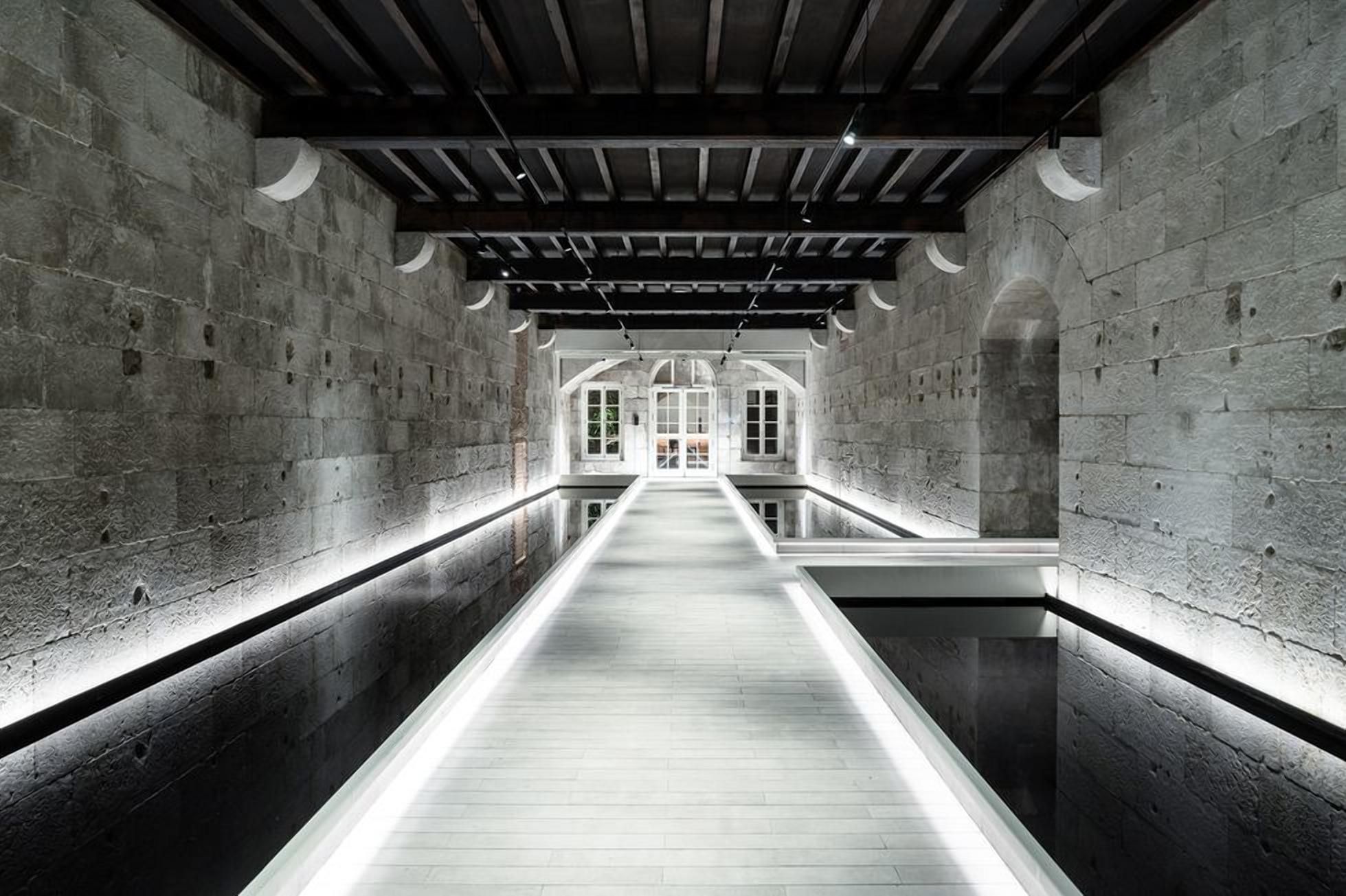 Особлива трансформація: перетворення військової казарми у штаб-квартиру банку криптовалют Особлива трансформація: перетворення військової казарми у штаб-квартиру банку криптовалют